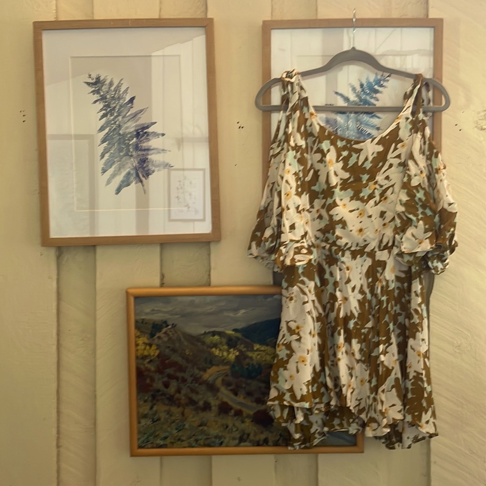 FP ONE flow-y top or cover up Sz. Small floral print